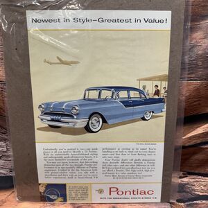 1955 Pontiac Strato-Streak V-8 4-Door Sedan Original Magazine Print Ad Newest In